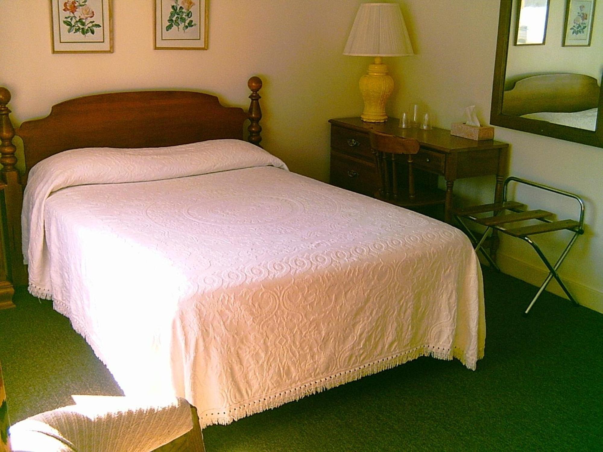 Picket Fence Motel St. Andrews By The Sea エクステリア 写真